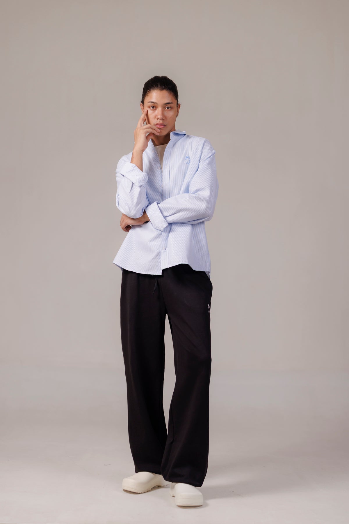 Essential Joggers- Black