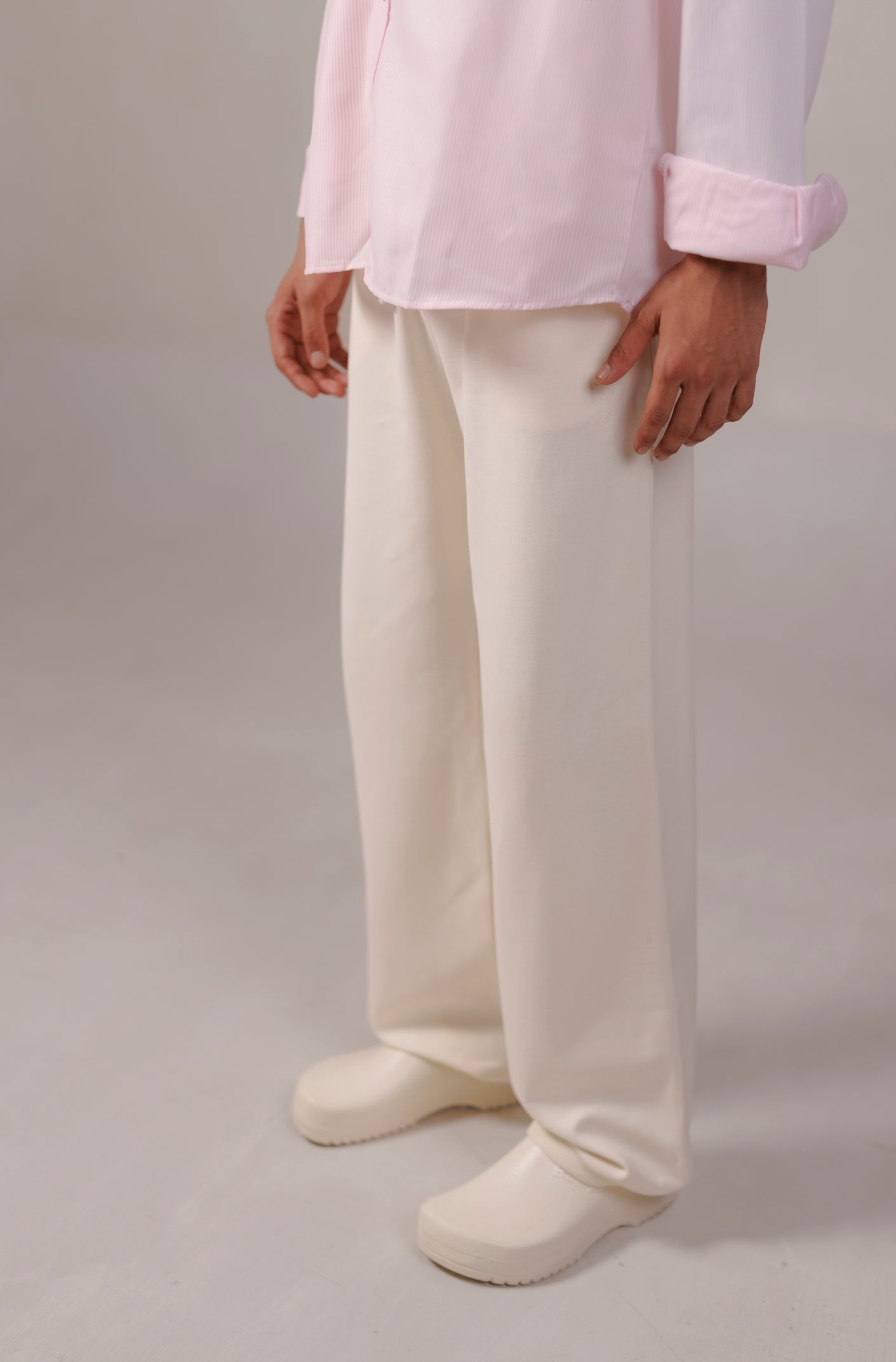 Essential Joggers- Ivory