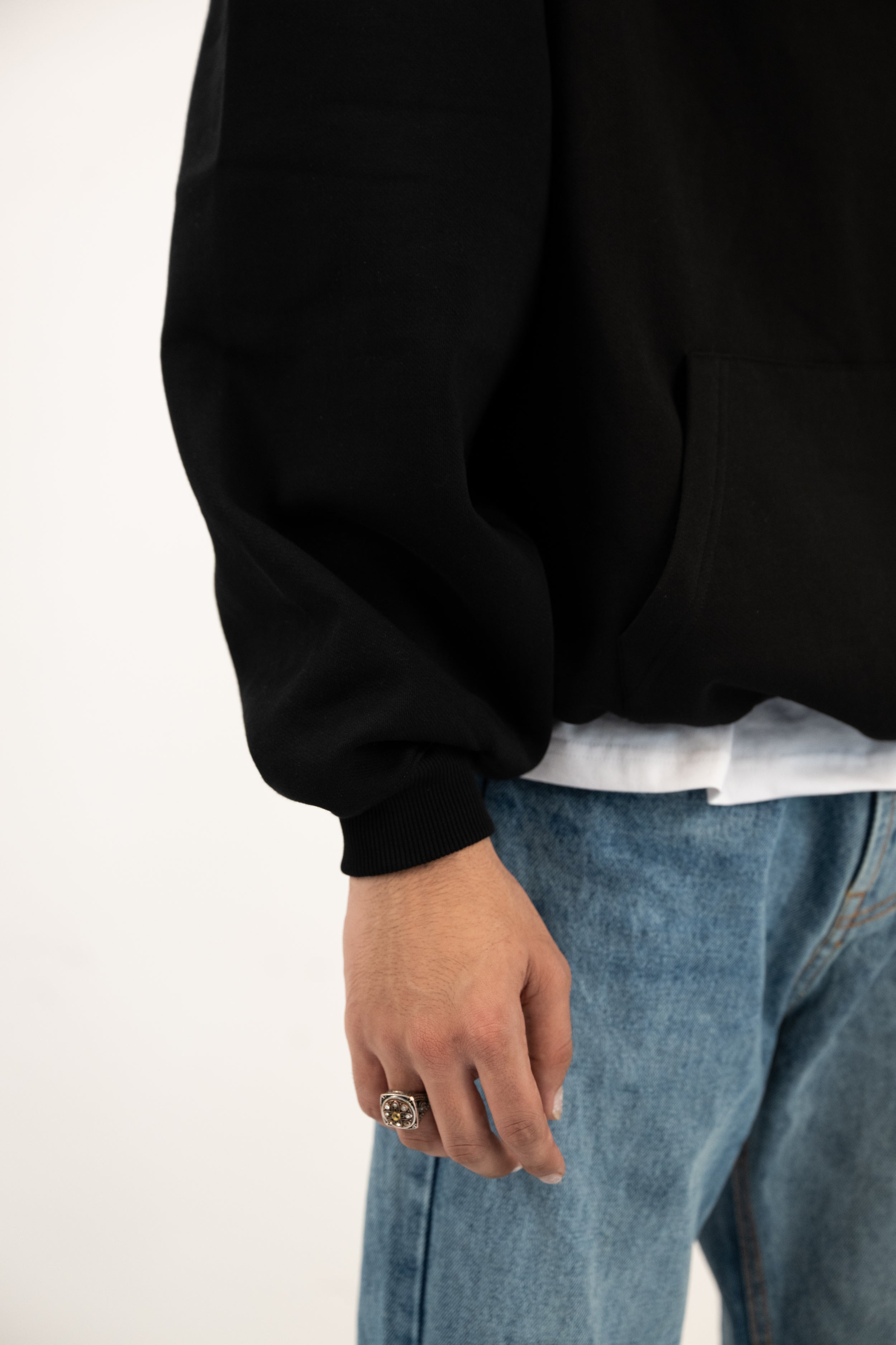 Box Hoodie - Black