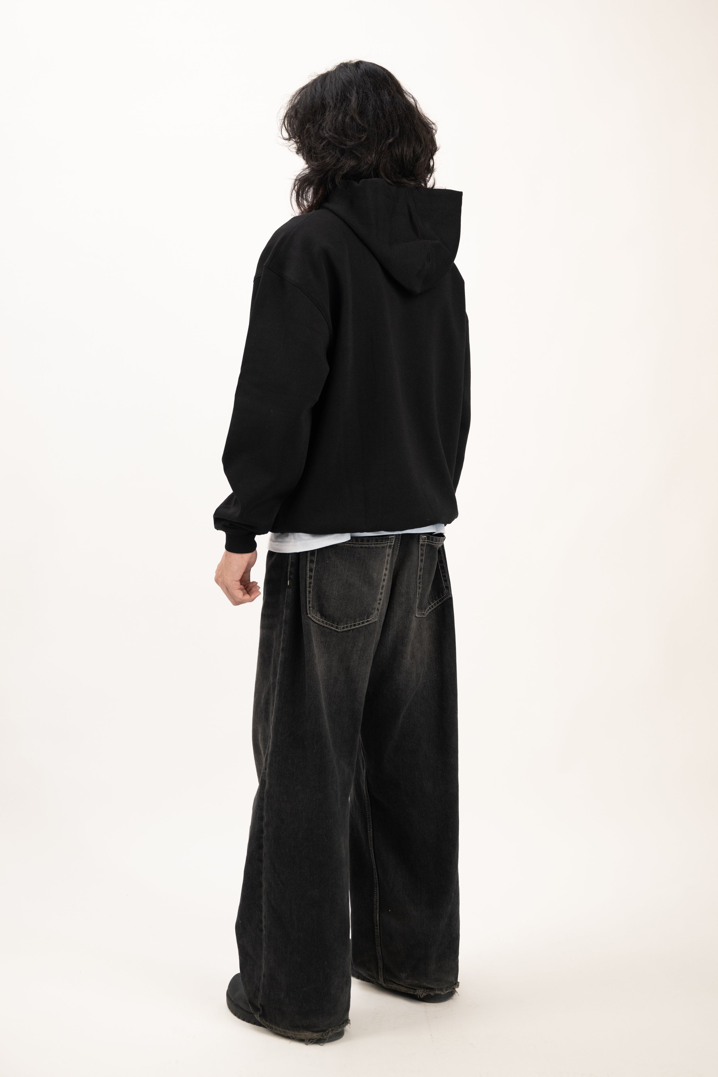 Fangs Graphic Hoodie - Black