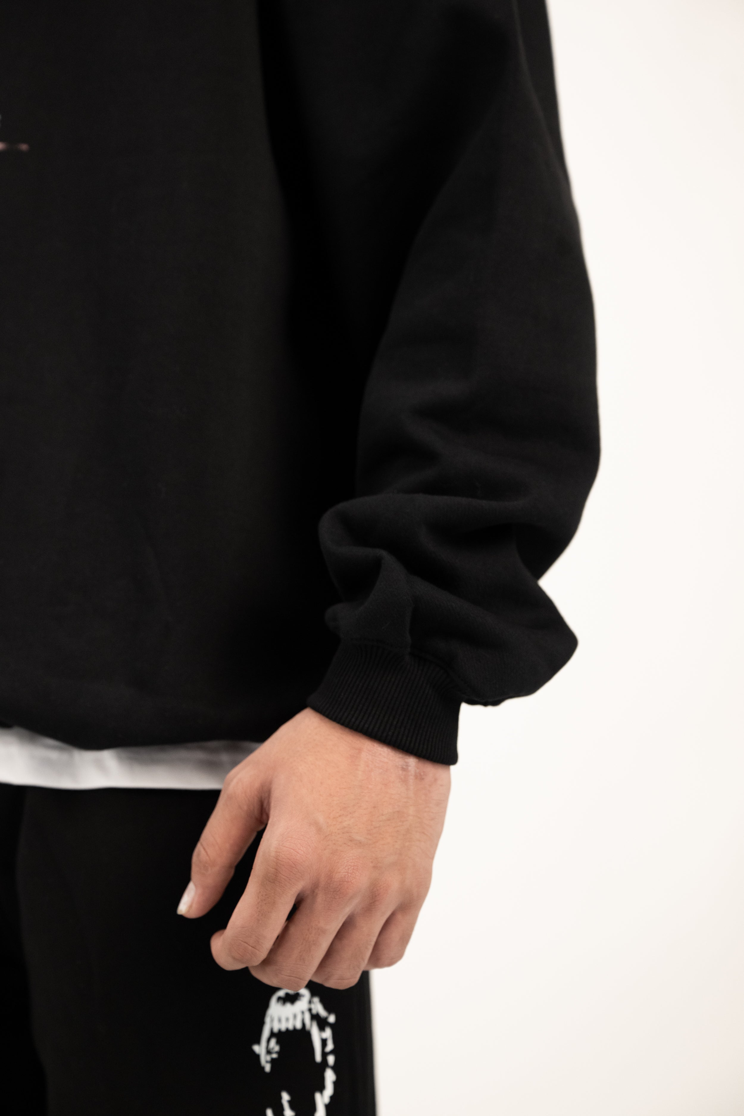 Signature Graphic Hoodie - Black