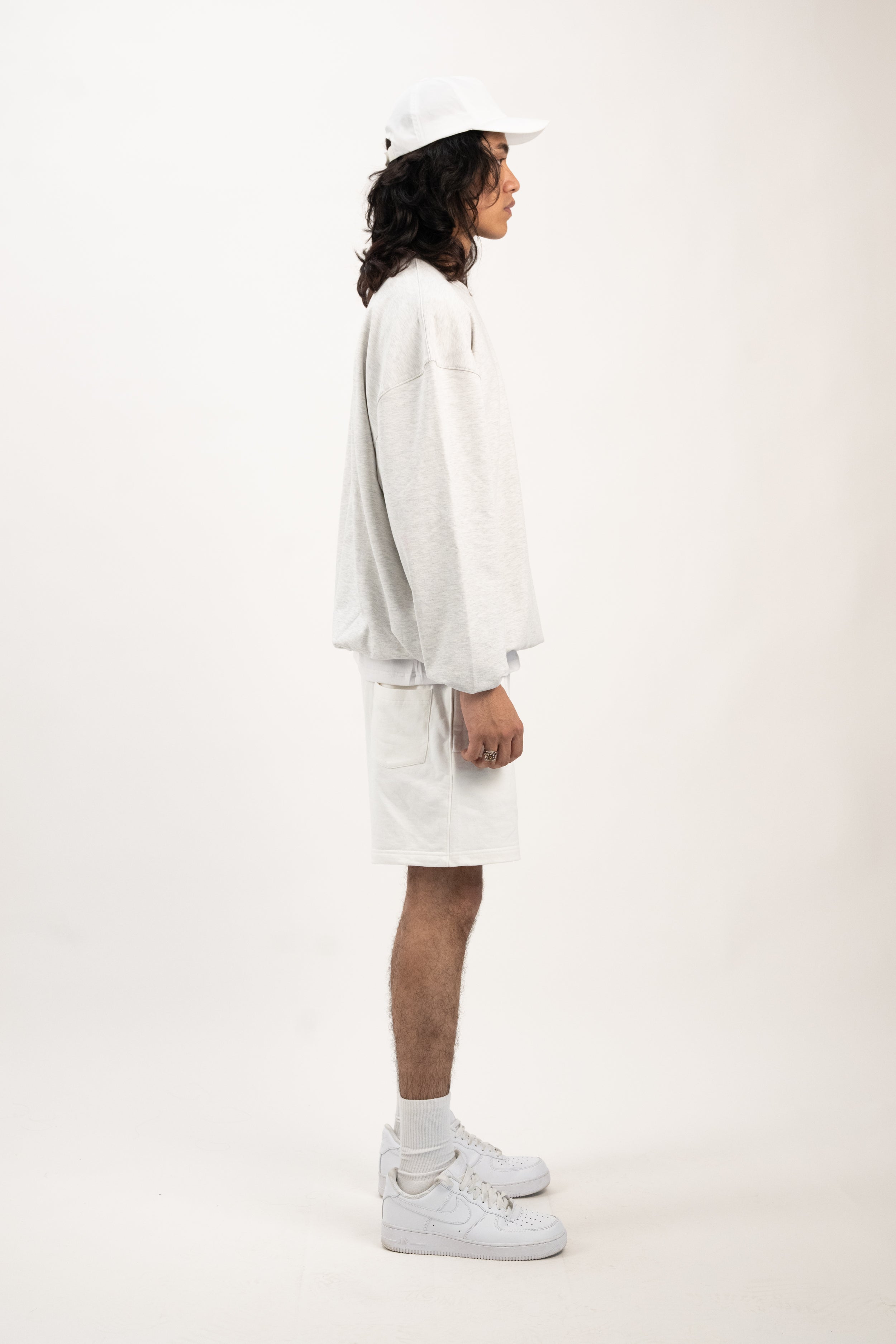 Essential Sweatshirt - Heather Gray