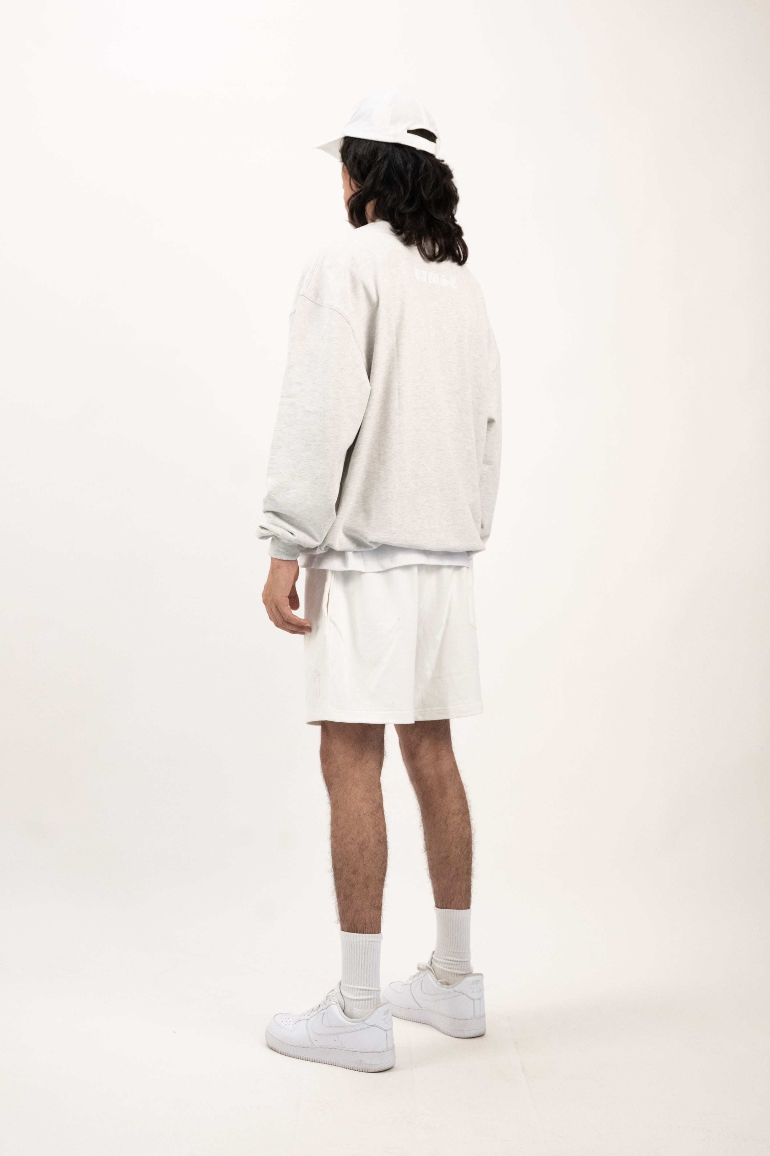 Essential Sweatshirt - Heather Gray
