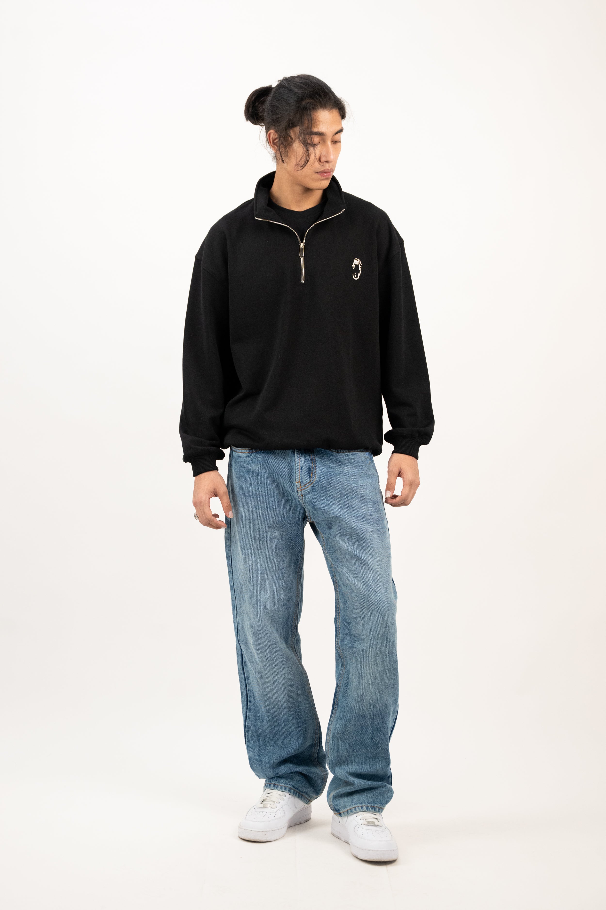 Quarterzip Sweatshirt- Black