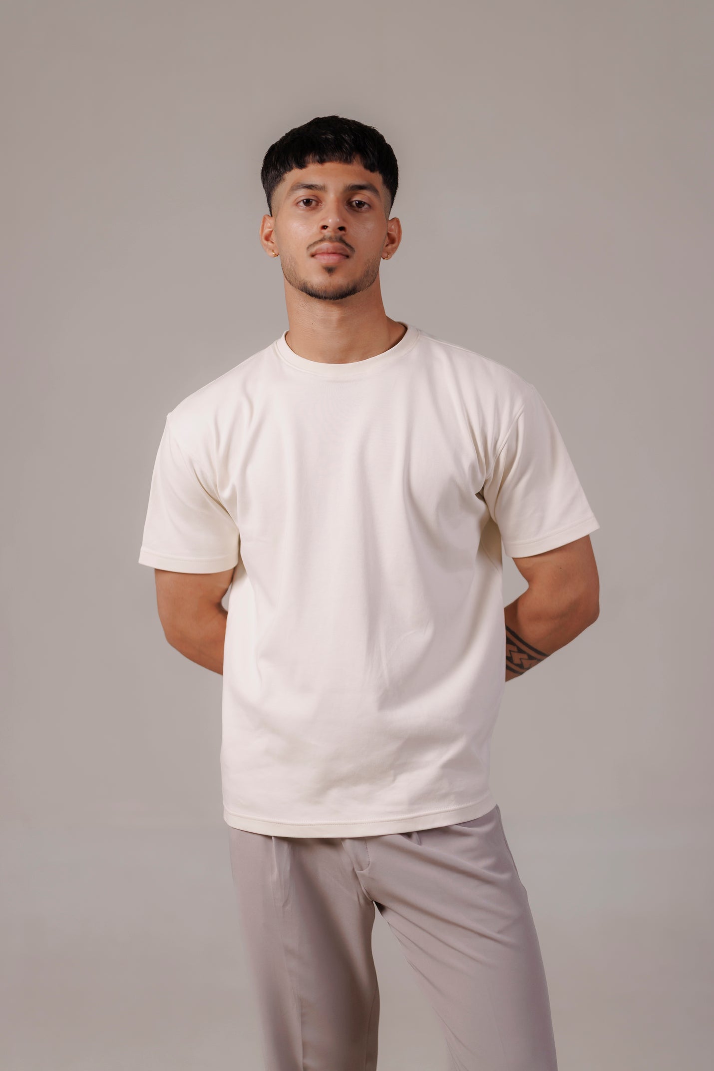 Relaxed T-Shirt- Ivory