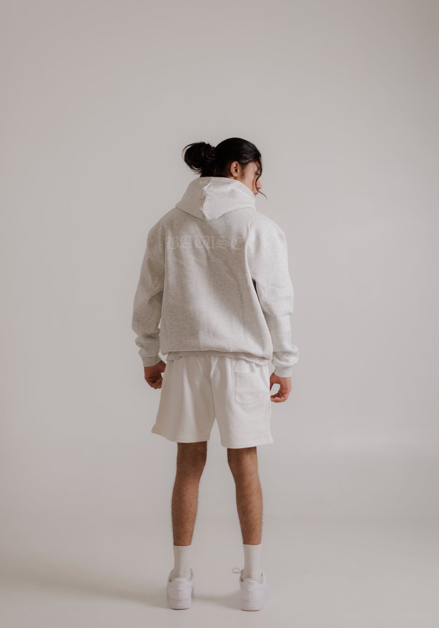 Essential Shorts - Vintage White