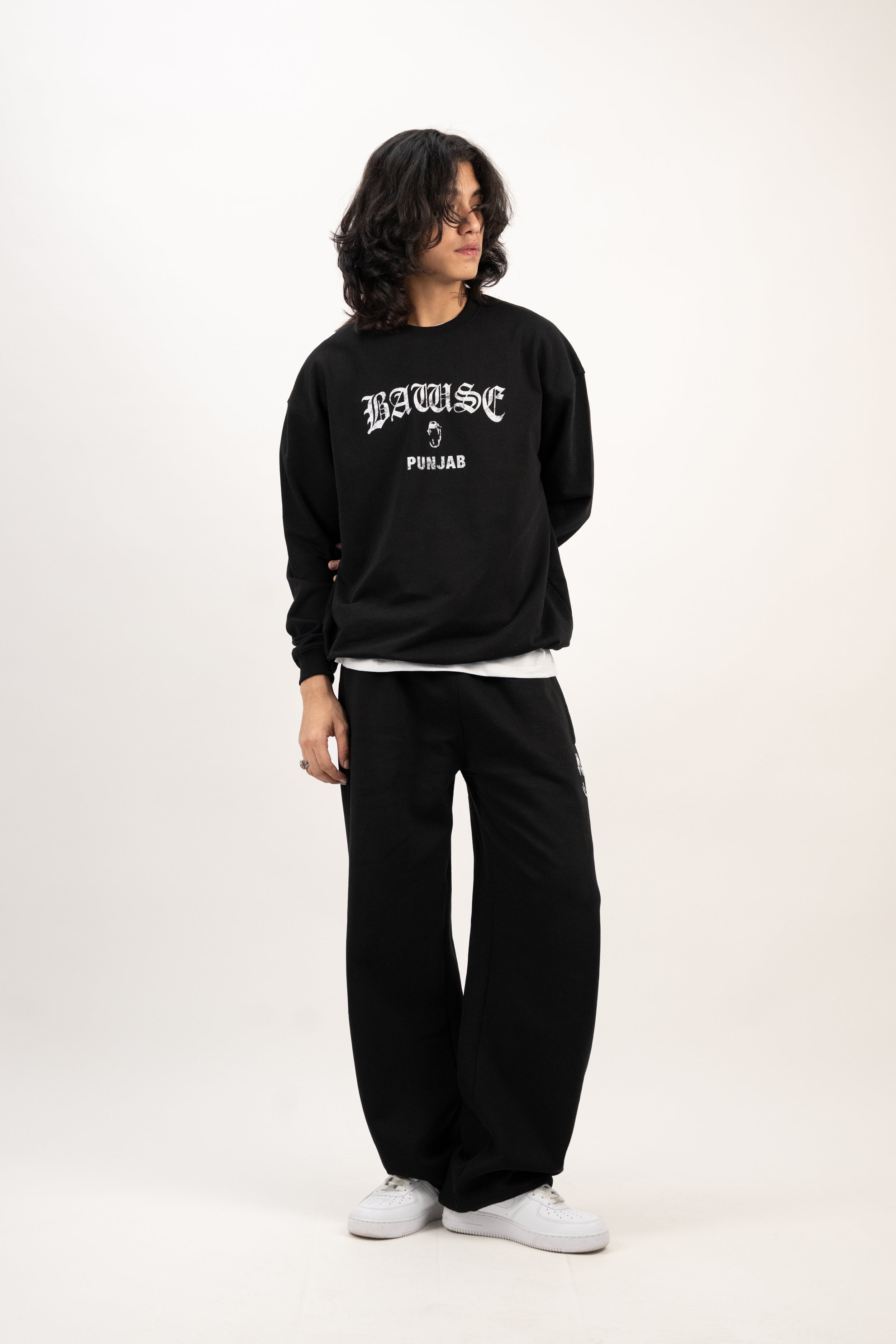 Graphic Sweatshirt - Black