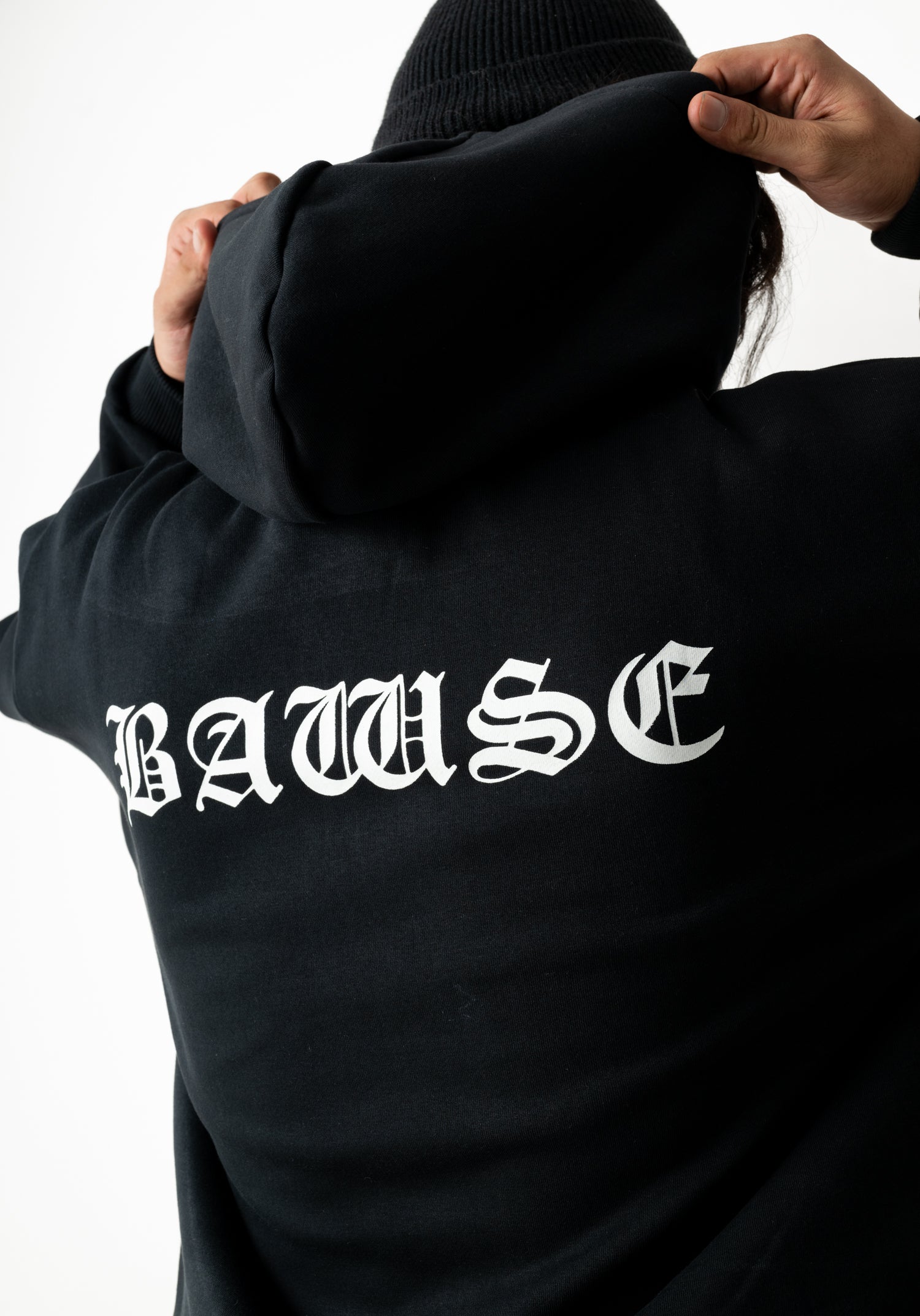 Essential Hoodie - Black