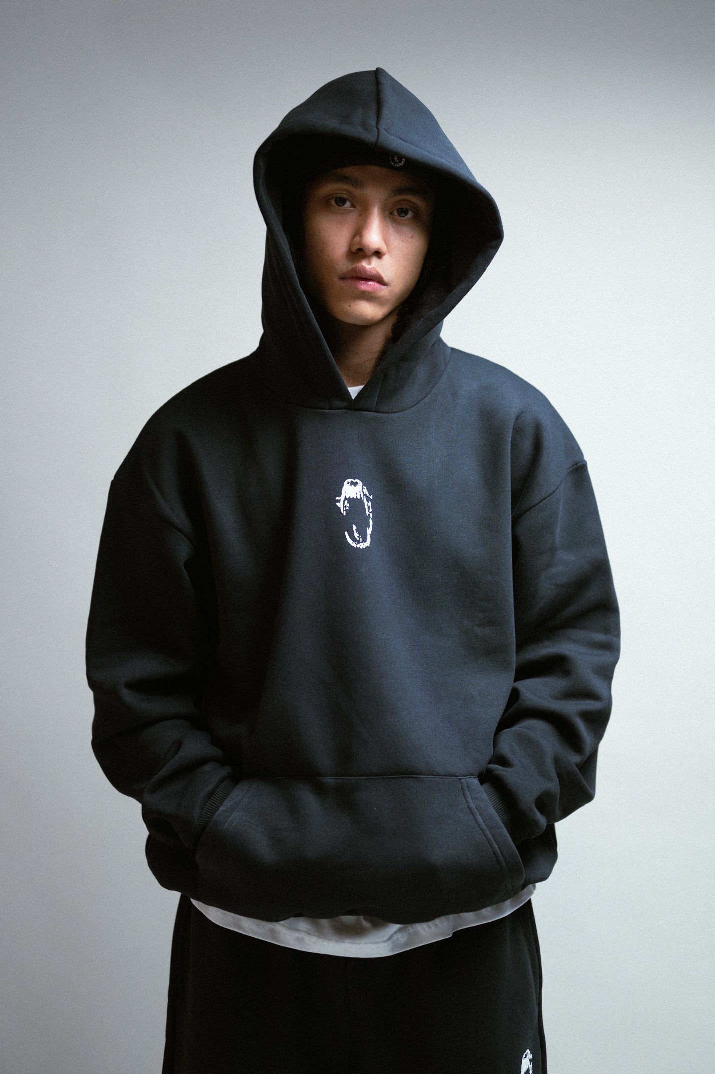 Essential Hoodie - Black